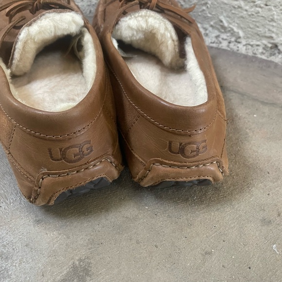 UGG Men's Tan Moccasin Shoes Sz 12 - Picture 3 of 5